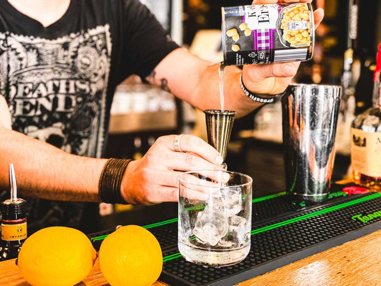 Whiskey Sour (without Egg) Vegan with Aquafaba Receipt