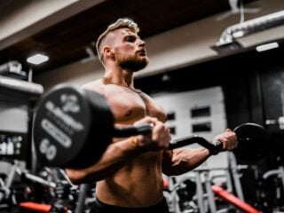 Can vegans build muscles? We check, what sciene says