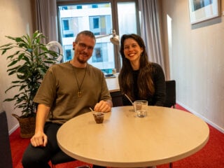 Dr. Zoe Mayer und Yannick im lockeren Gespräch beim Plantbased Podcast Interview
