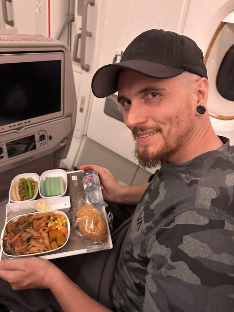 Veganes Essen im Flugzeug - die großen Fluggesellschaften haben immer mehr vegane Optionen