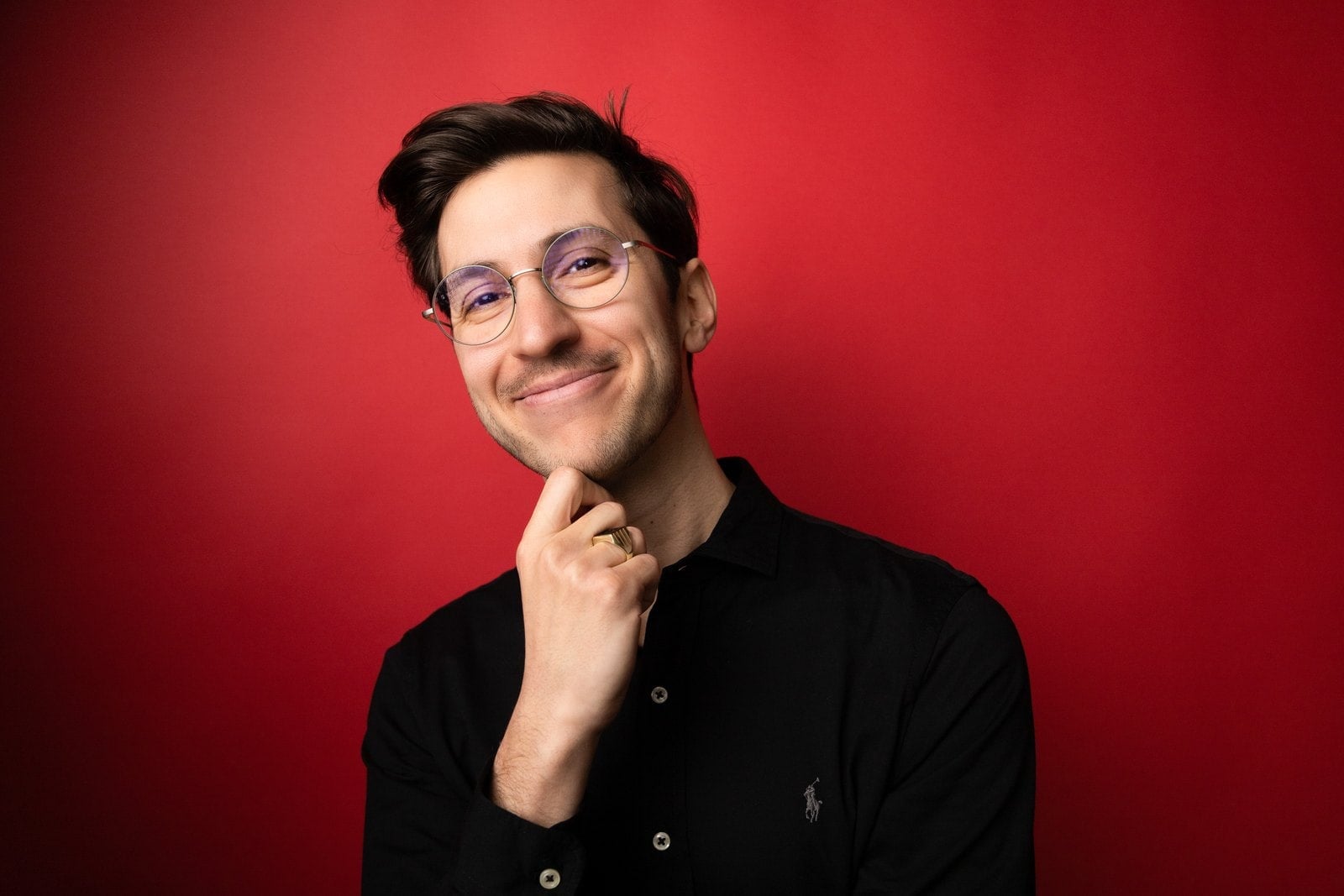 Dr. Karim Montasser im Plant Based Podcast Dr. Karim Montasser, veganer Tierarzt und Content Creator, im Porträt