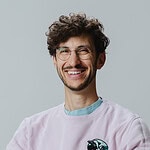 Der Tierarzt, der auspackt: Karim Montasser über Schweine, Homöopathie und ehrlichen Tierschutz Der YouTube-Tierarzt - Dr. Karim Montasser im Interview