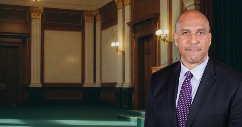 Cory Booker official Senate portrait