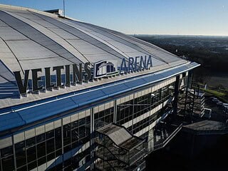 Luftaufnahme der VELTINS-Arena in Gelsenkirchen