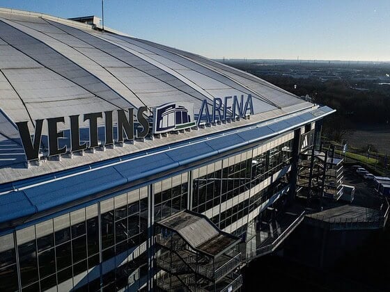Luftaufnahme der VELTINS-Arena in Gelsenkirchen