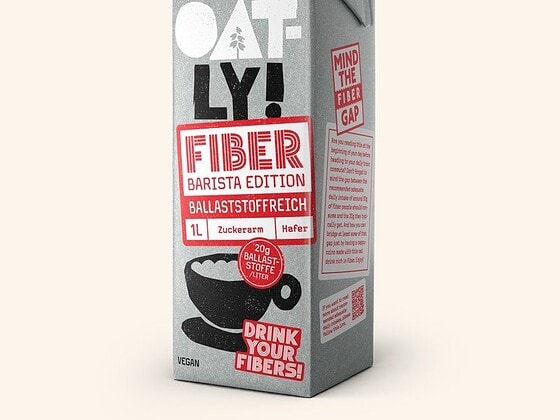 Packung Oatly Fiber Barista Edition, Haferdrink mit Ballaststoffen, 1 Liter, mit Vegan-Kennzeichnung
