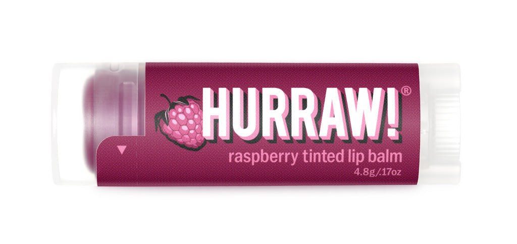 Raspberry Tinted Lip Balm von Hurraw! in der Seitenansicht