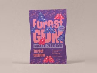 Lila Tüte Forest Gum Turteltauben mit Fruchtgummi-Tauben in Blau und Pink