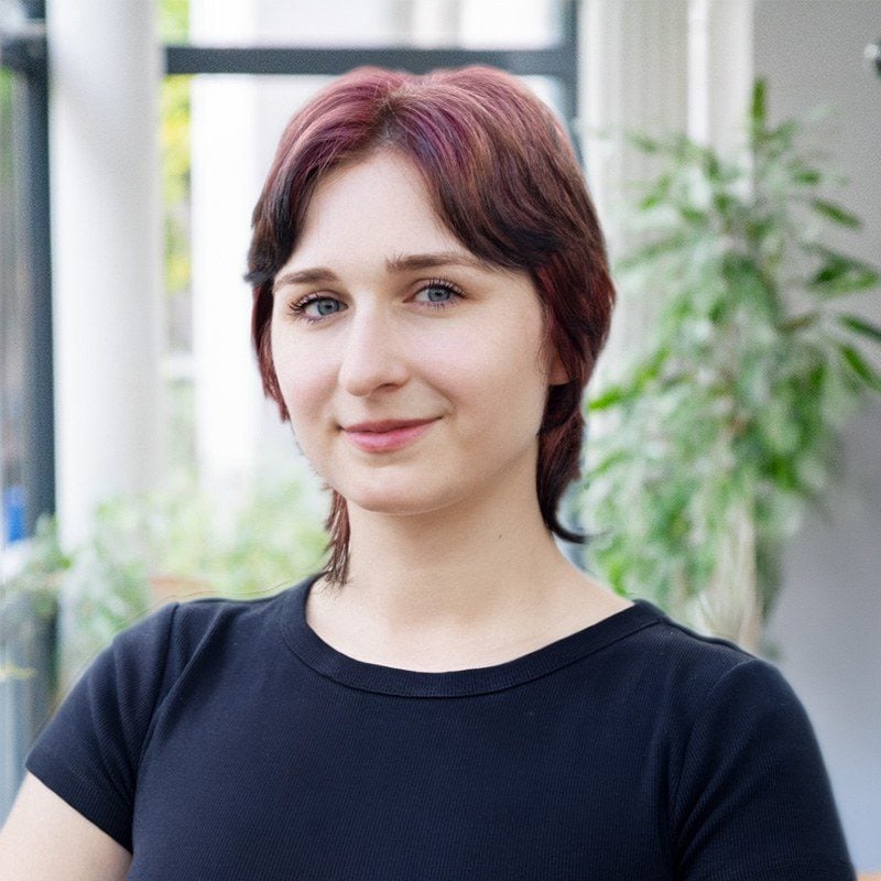 Maya Cygańska, Hatching Impact